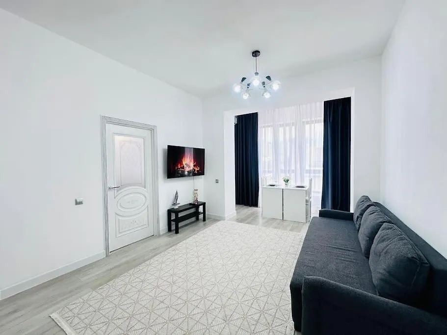 Seven Hills Apartment Almaty 0*,